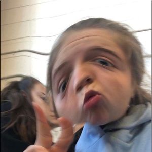 Meet your Posher, Ally